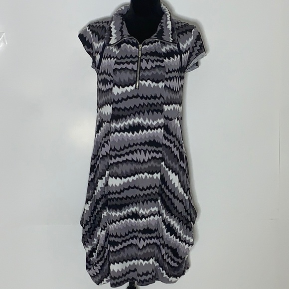 Klozlyne Abstract Print Collar Dress NWT - Picture 2 of 7